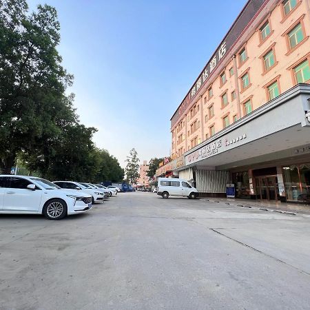 Frida Hotels Guangzhou Baiyun International Airport Exterior foto